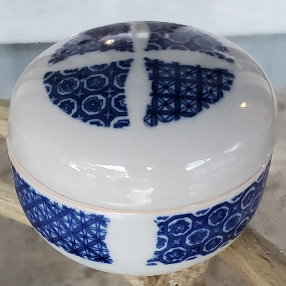 Vintage Elizabeth Arden Blue Grass Candle Potiche Imported From Japan, Crazing S